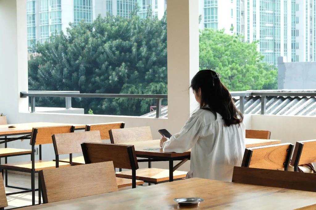 LeGreen Suite Sudirman 3*