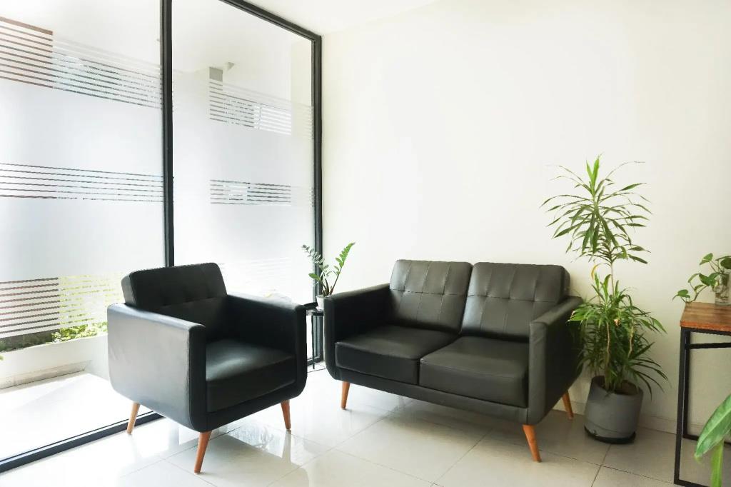 LeGreen Suite Sudirman 3*