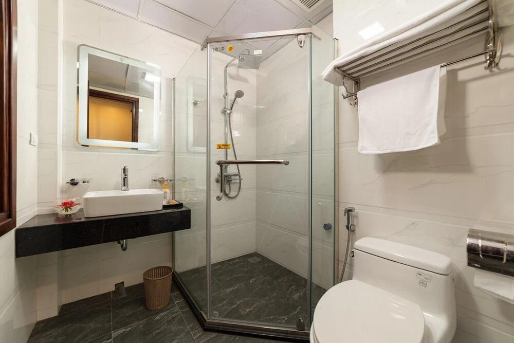 The West Hotel & Spa 4*