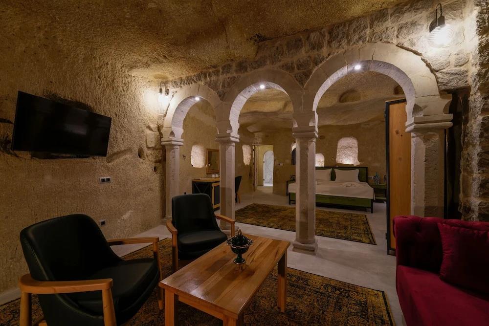 The Niche Cave Hotel 0*