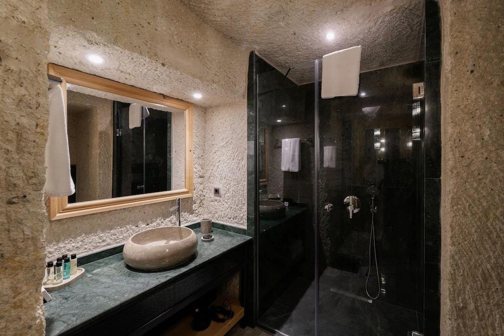The Niche Cave Hotel 0*