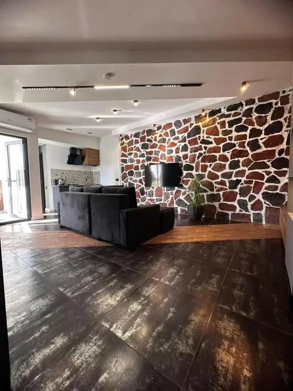 Garden Lounge Hotel 3*