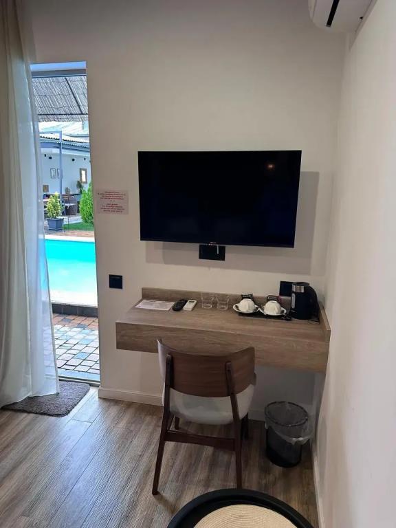 Garden Lounge Hotel 3*