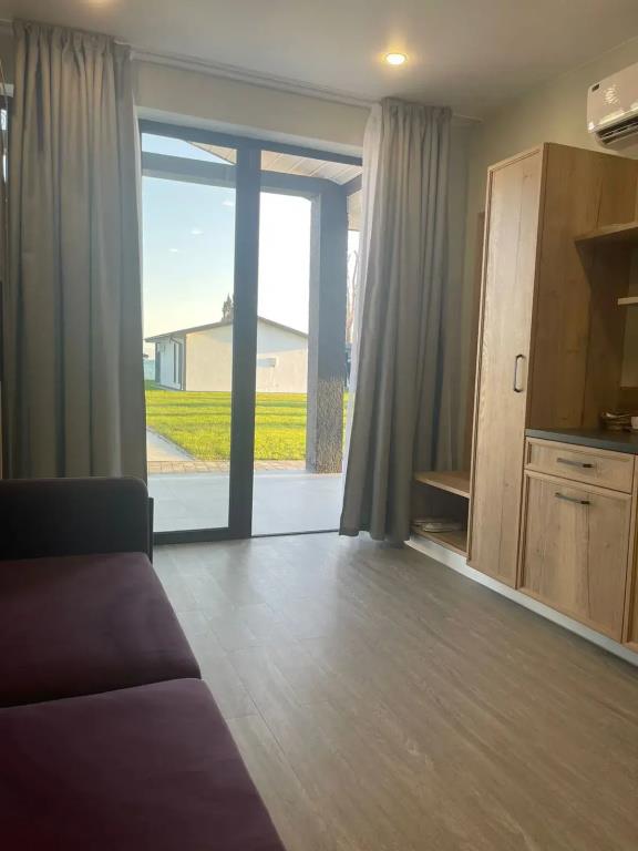 Plyazh Boutique-hotel 0*