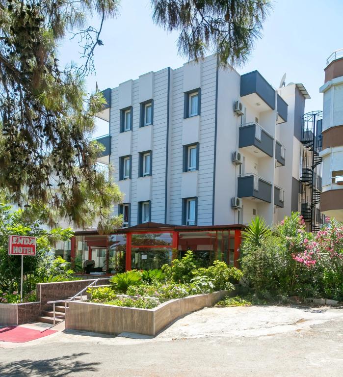 Enda Lara Hotel 0*