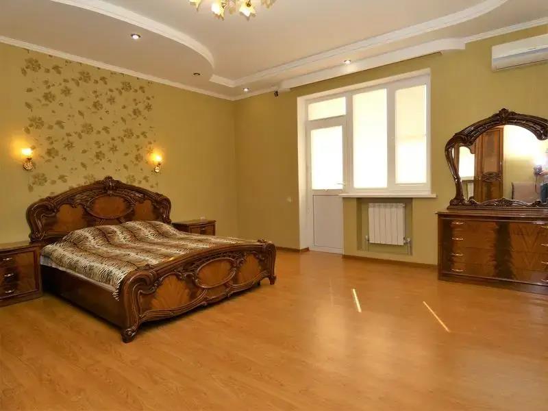 Apartment Veles House Druzhby 15 0*