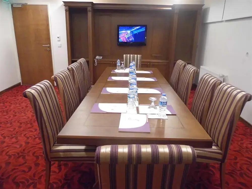 GLK Premier The Home Suites (ex Best Western) 3*