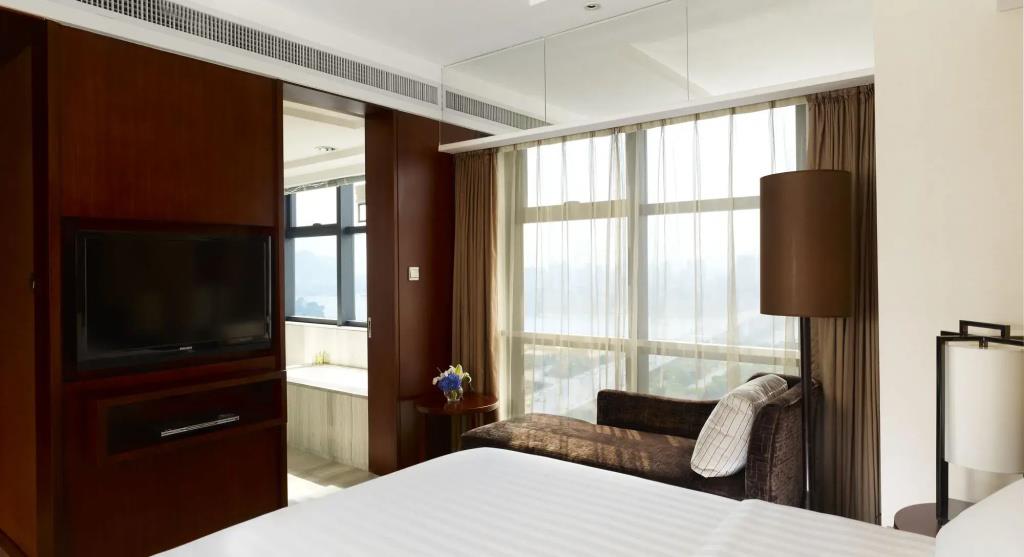 Radisson Blu Hotel Liuzhou 0*
