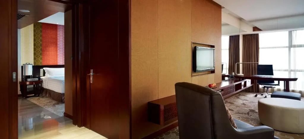 Radisson Blu Hotel Liuzhou 0*