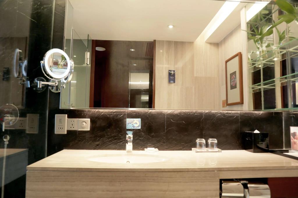Radisson Blu Hotel Liuzhou 0*