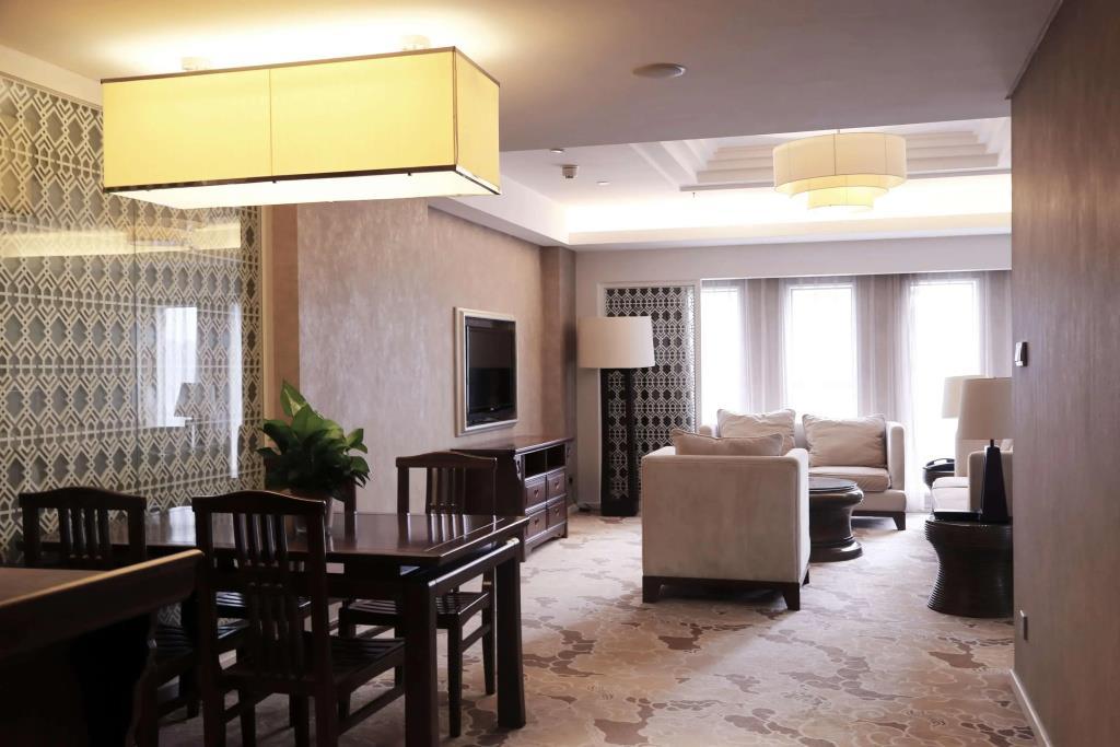 Radisson Blu Hotel Liuzhou 0*