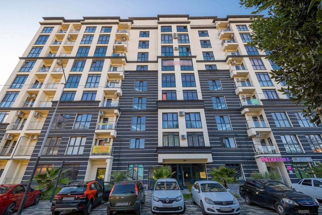 Studiya Iskry 62 Flat 0*