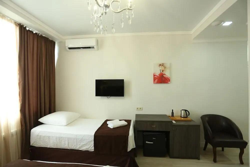 Royal Medis Hotel 2*