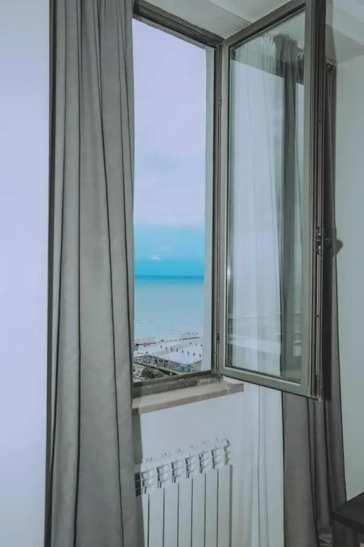 Royal Medis Hotel 2*