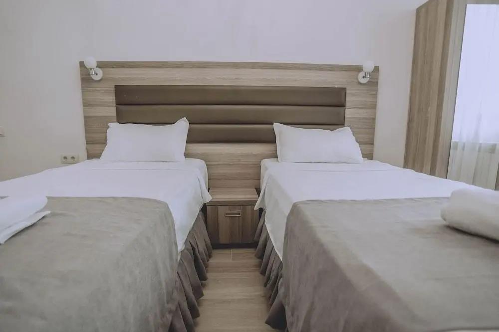 Royal Medis Hotel 2*