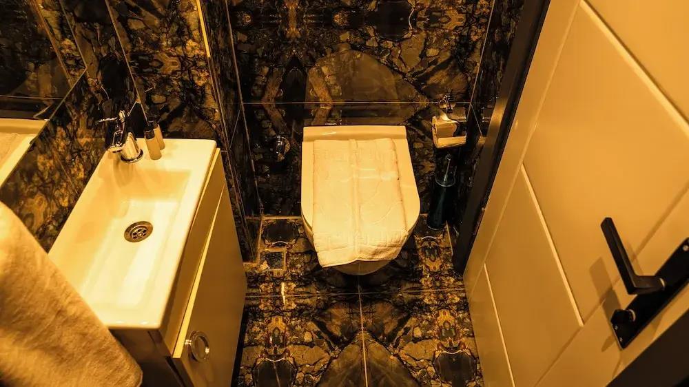 Ck Palace Hotel 0*