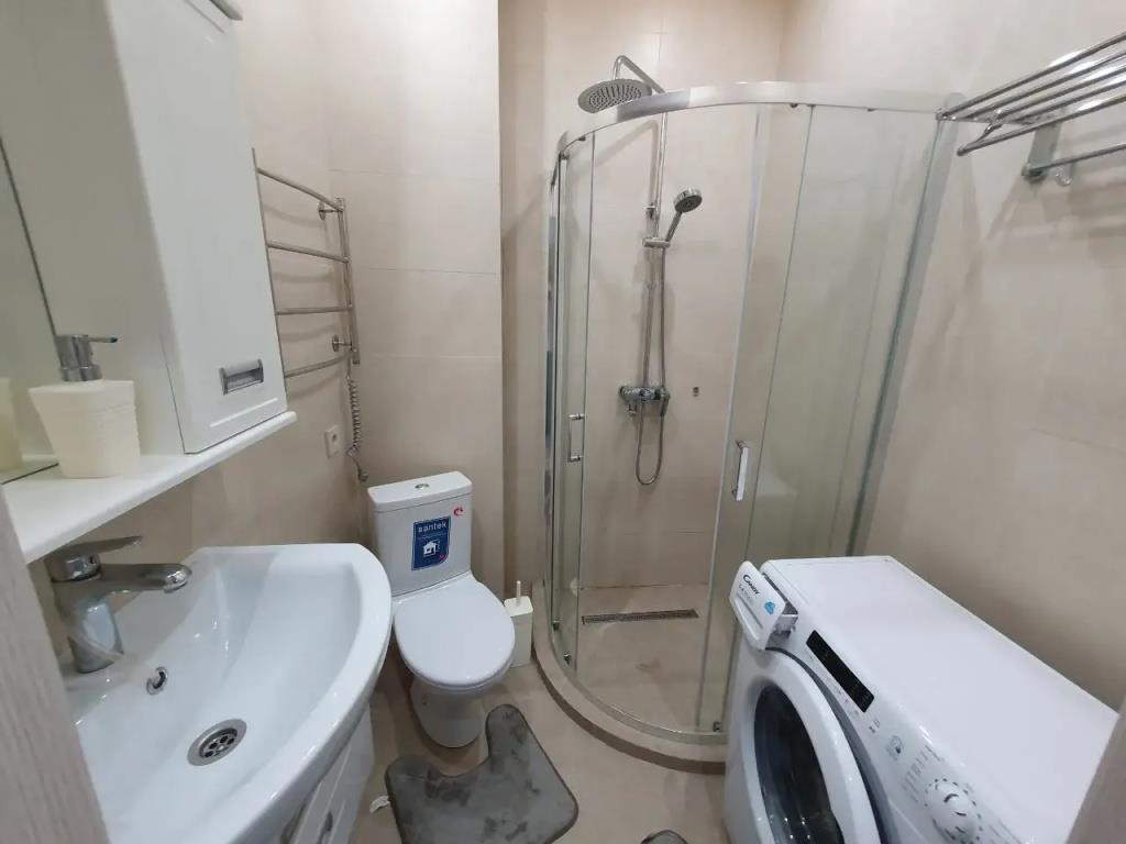 Studiya S Basseynom Zhk Morskoy Kvartal G8 Flat 0*