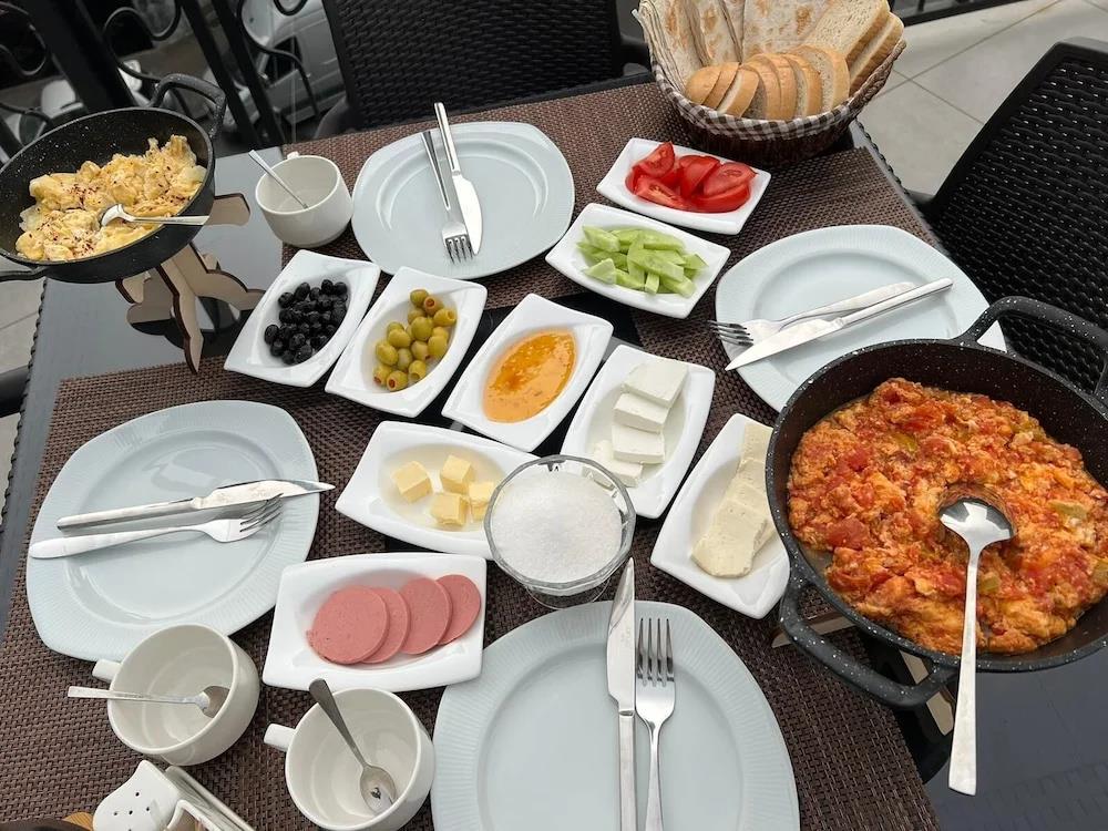 Caspian VF Hotel 3*