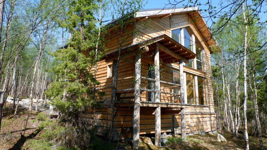 Arctic Home Hotel 3*