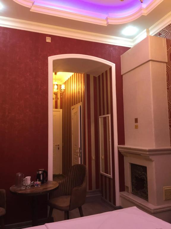 Baku Gardens Mini-Hotel 3*