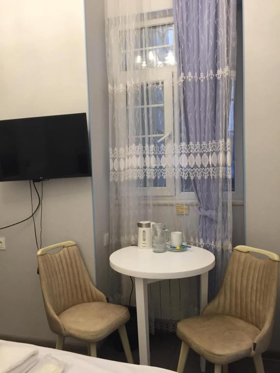 Baku Gardens Mini-Hotel 3*