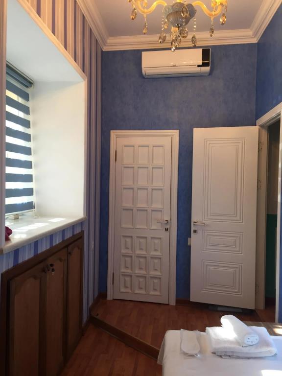 Baku Gardens Mini-Hotel 3*