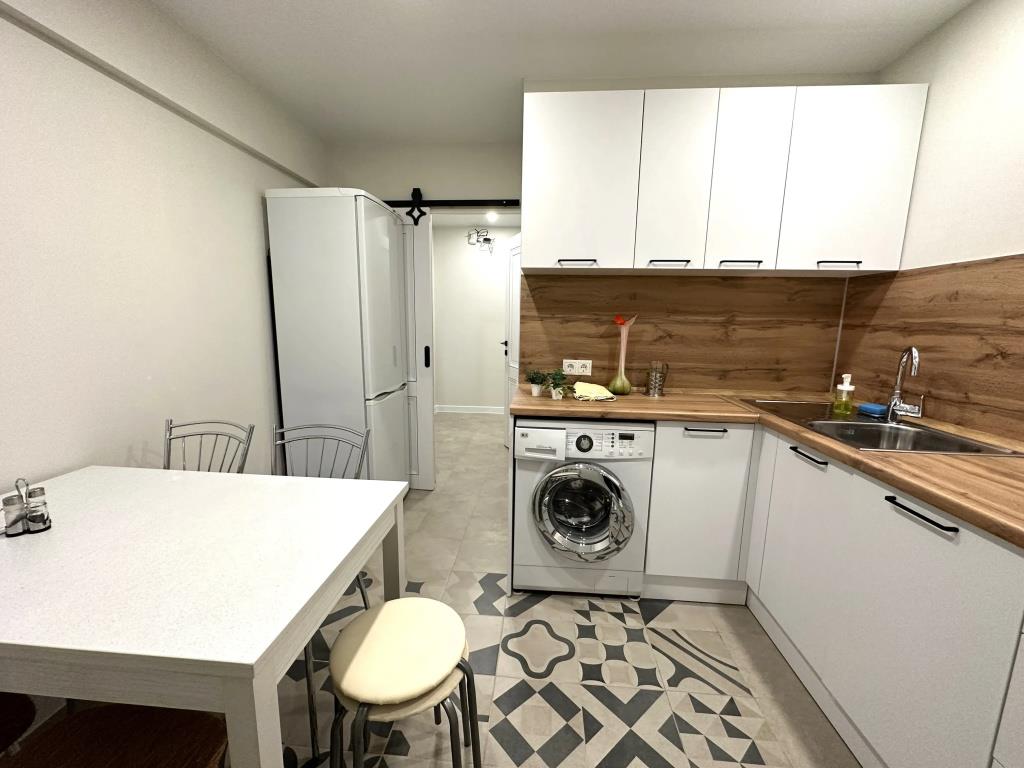 Tsvet Morya Ulitsa Roz 2-Komnatnaya Flat 0*
