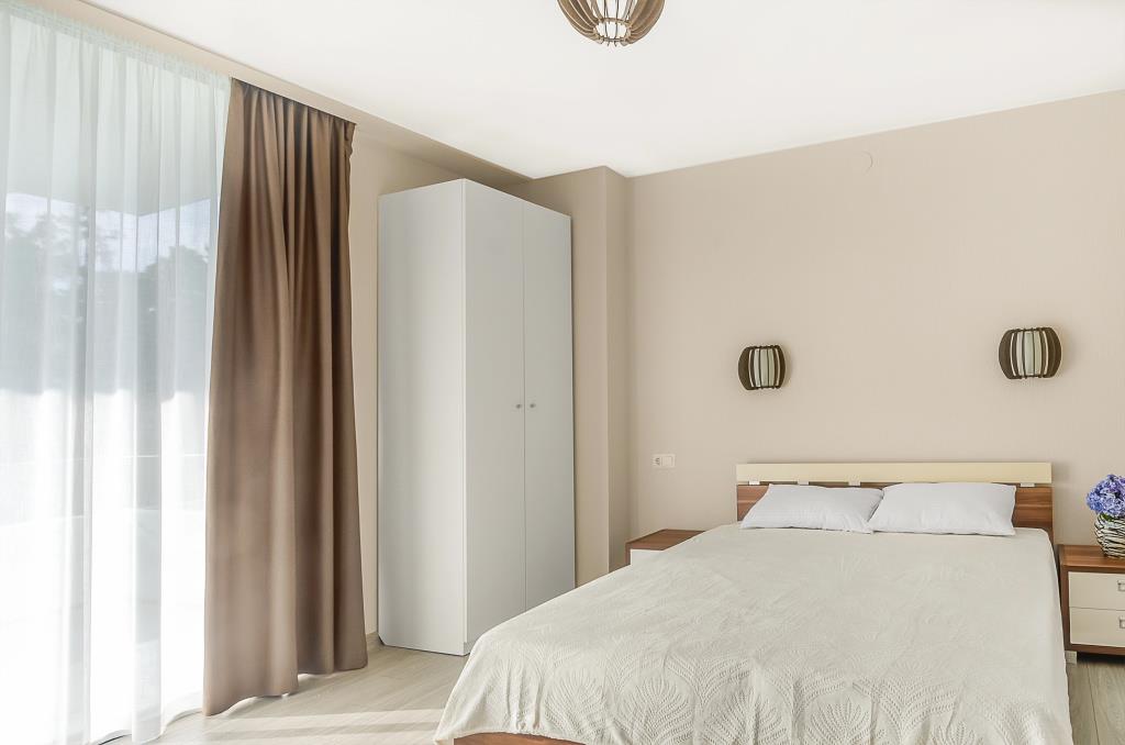 Hotel Green Line 0*