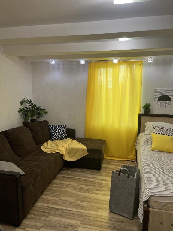 Kholostyakova 36 Flat 0*