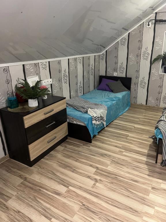 Kholostyakova 36 Flat 0*