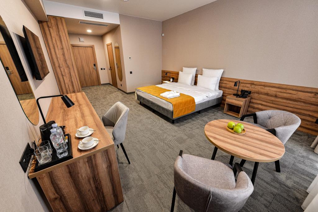 Hotel Biznes Hotel Yar 4*