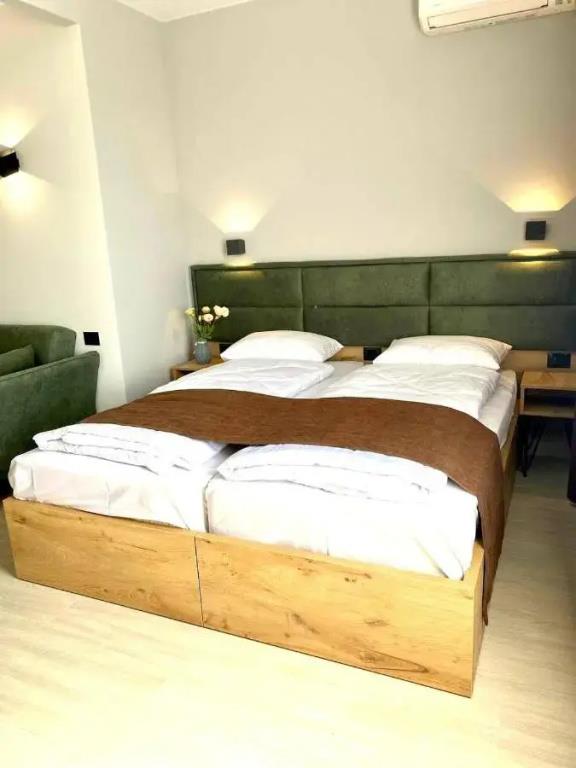 Apart-Otel Nine Rooms 0*