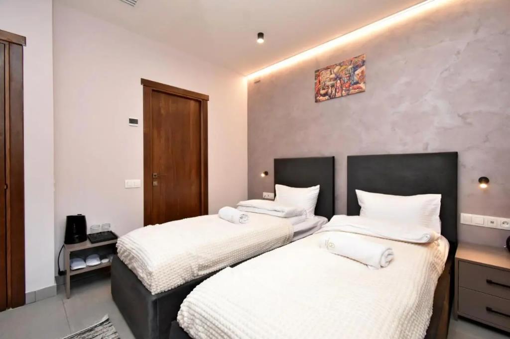 Avenue 23 Boutique Hotel 3*
