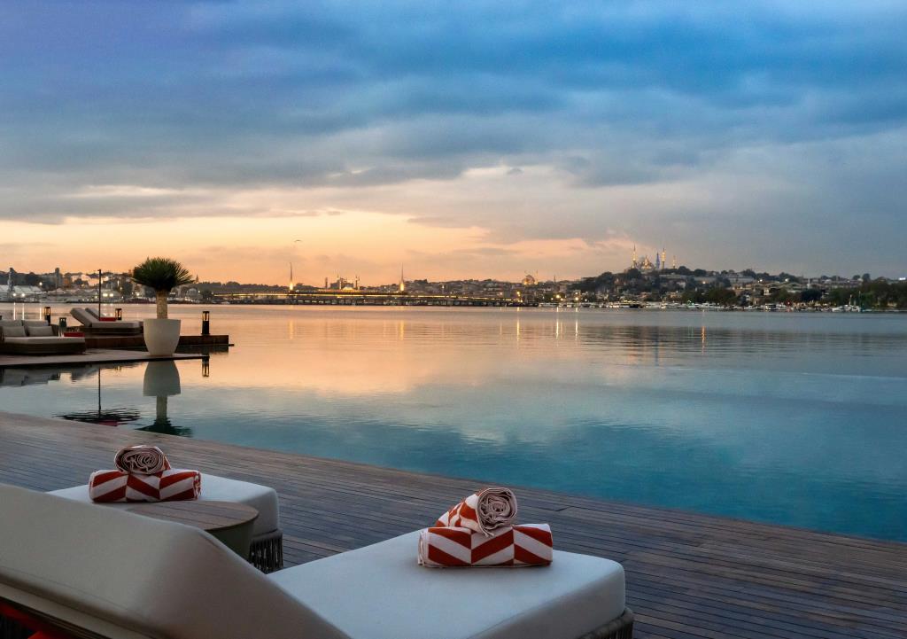 Rixos Tersane Istanbul 5*