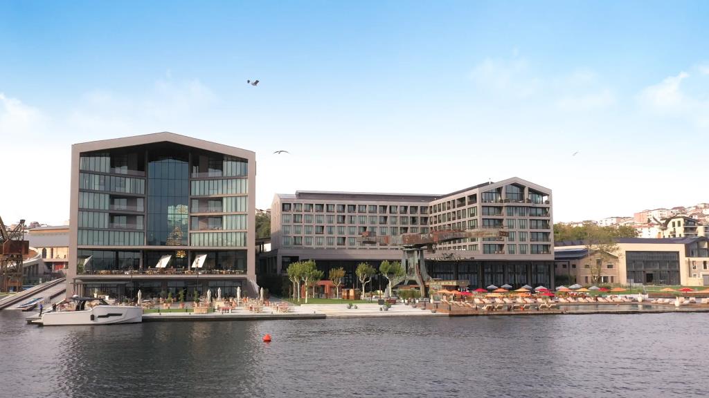 Rixos Tersane Istanbul 5*