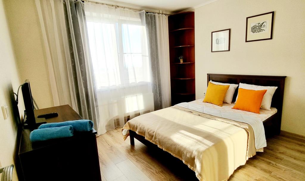 Yevrodvushka S Vidom Na More Flat 0*