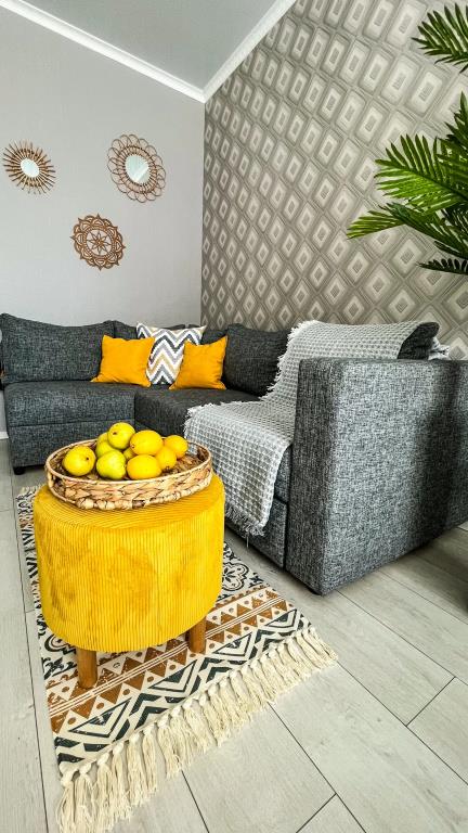 Sweet Home Na Yuzhnoy 27 Flat 0*