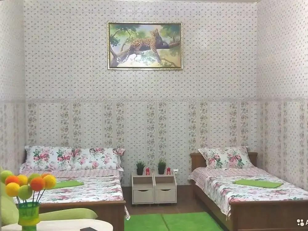V Tsentre Na Mira 20/22 Flat 0*