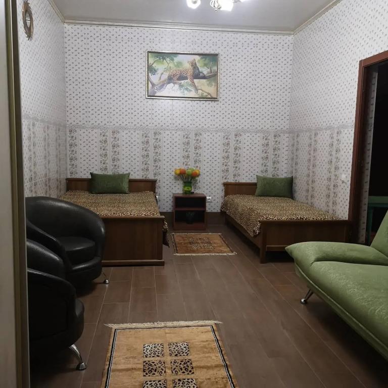 V Tsentre Na Mira 20/22 Flat 0*