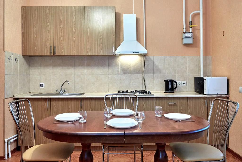 Dvukhkomnatnaya Turisticheskaya 6 Flat 0*