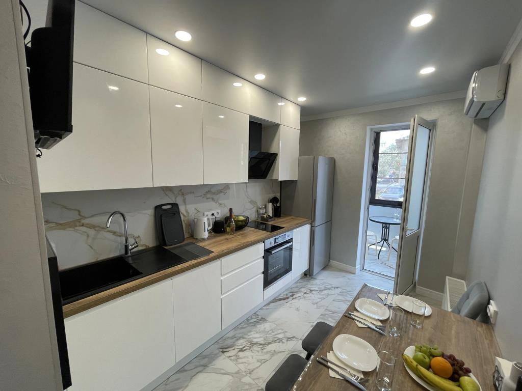 Kvartira Ryadom S Morem Flat 0*