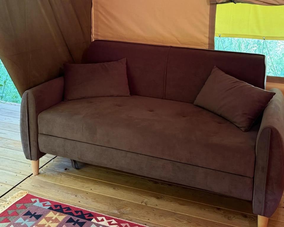 Loko Glamp (Loko Glamp) 0*