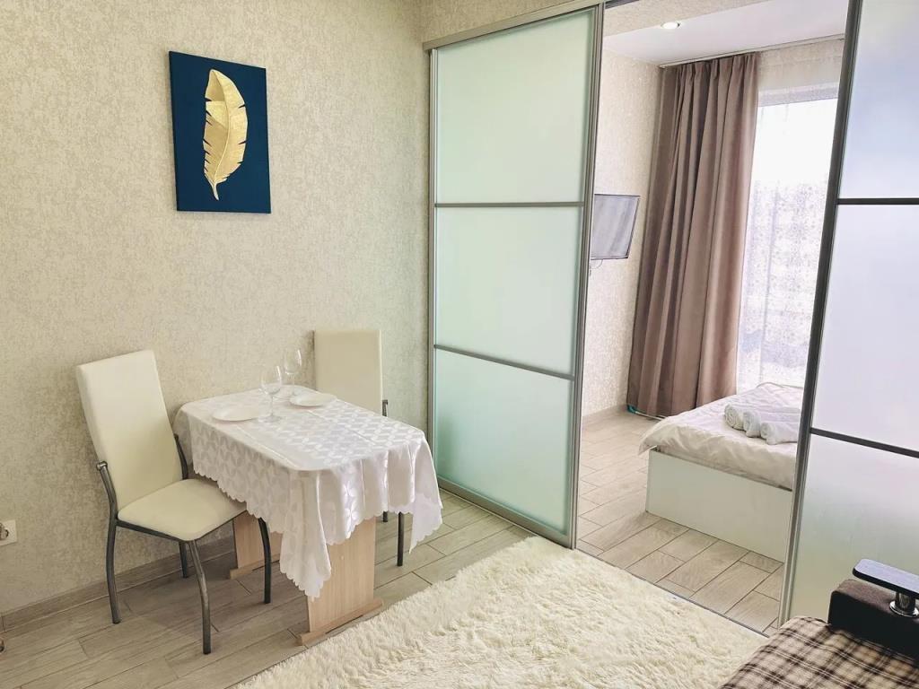 Apartments na Sanatornoy 49/19A 0*