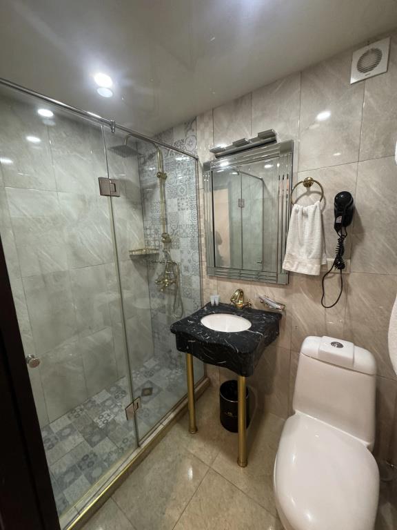 Natali Metekhi Palace Hotel 4*