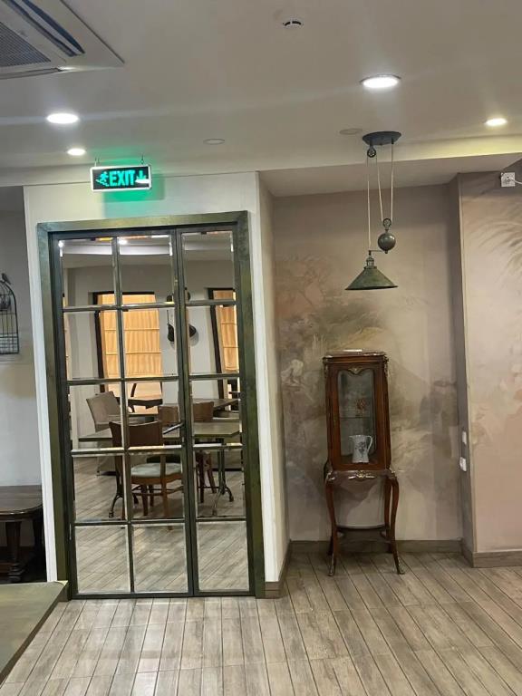 Natali Metekhi Palace Hotel 4*