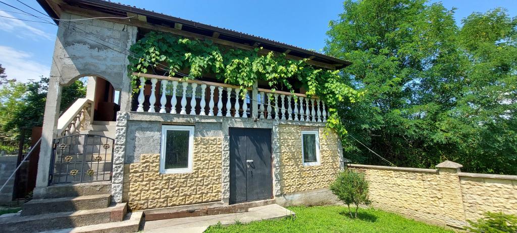 S Vidom na Gory Luchana Private House 0*