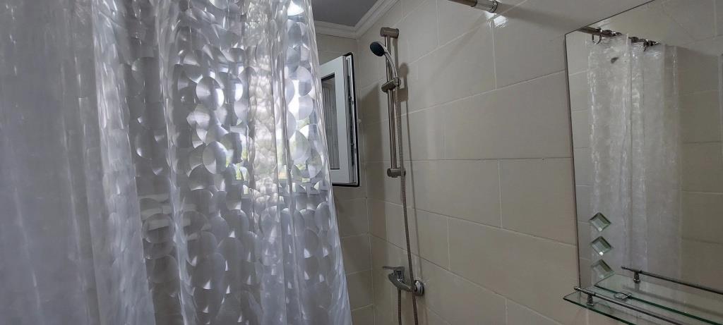 S Vidom na Gory Luchana Private House 0*