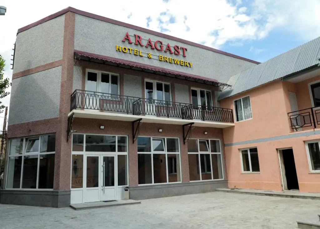 ARAGAST HOTEL & BREWERY пивоварня 0*