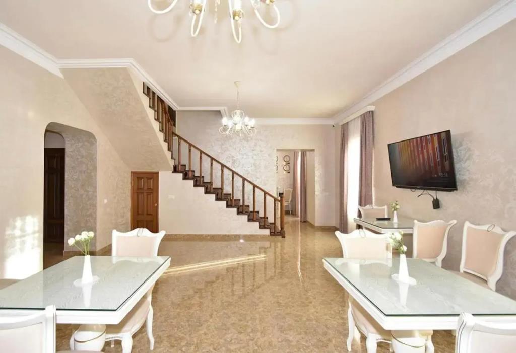 Hotel Homestay 3*