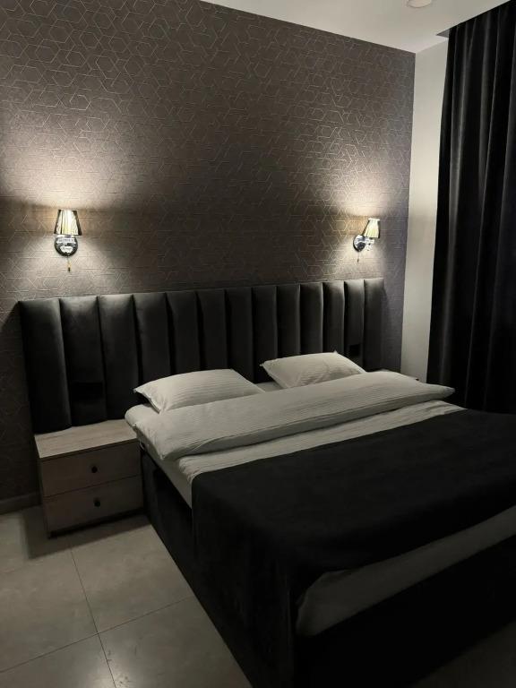 Luxe Plaza Hotel 3*
